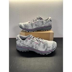 Brooks Ghost 15 Womens Shoes Size 12 B Running Athletic White Oyster Sneakers